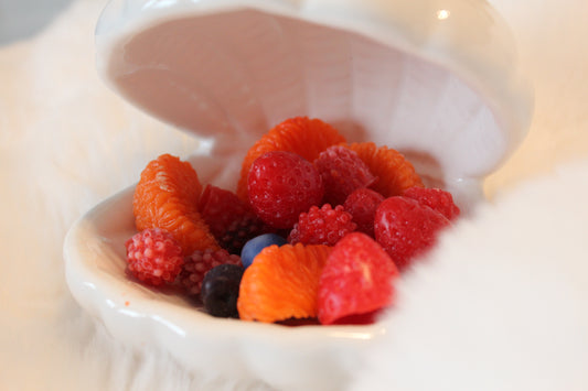 handful of fruit melters